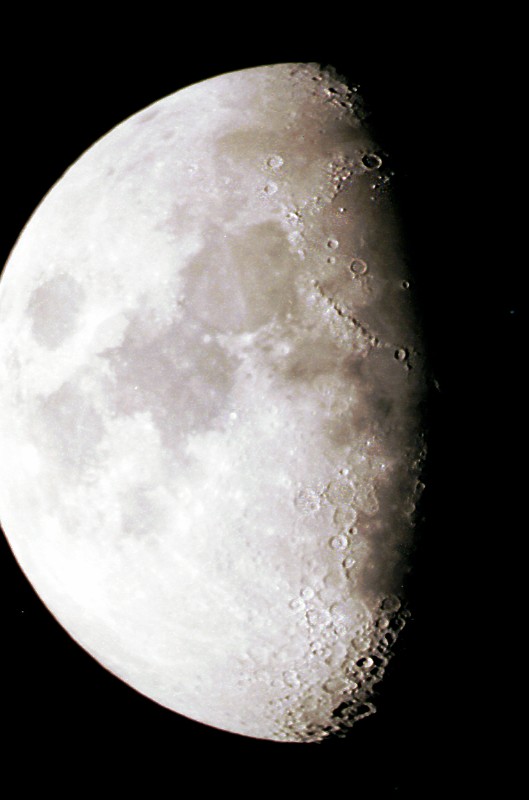 Mond1.jpg